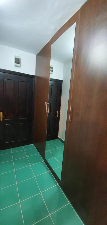 Apartamento Garsoniera Horezu Exterior foto